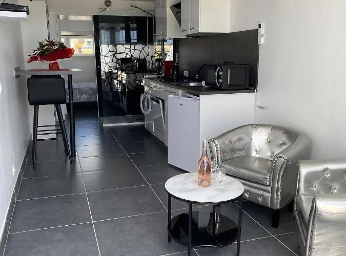 Studio Village Naturiste